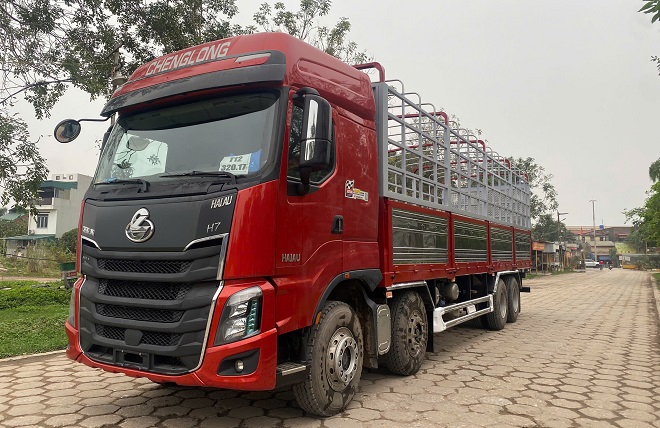 Xe tải 4 chân Chenglong H7 tải 17.9 tấn Xe tải 4 chân Chenglong H7 tải 17.9 tấn